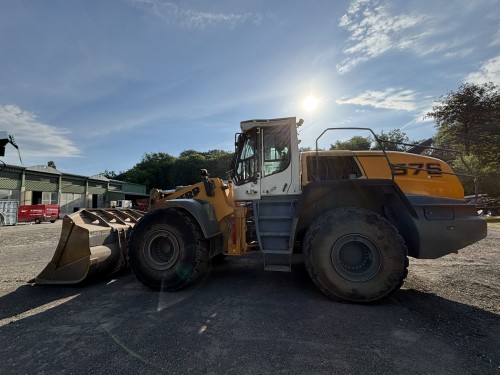 Liebherr L576